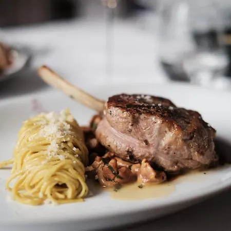 ヴァイサー ボック ホテル